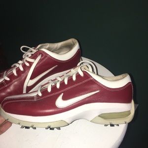 Women’s Nike Cleats size 6.